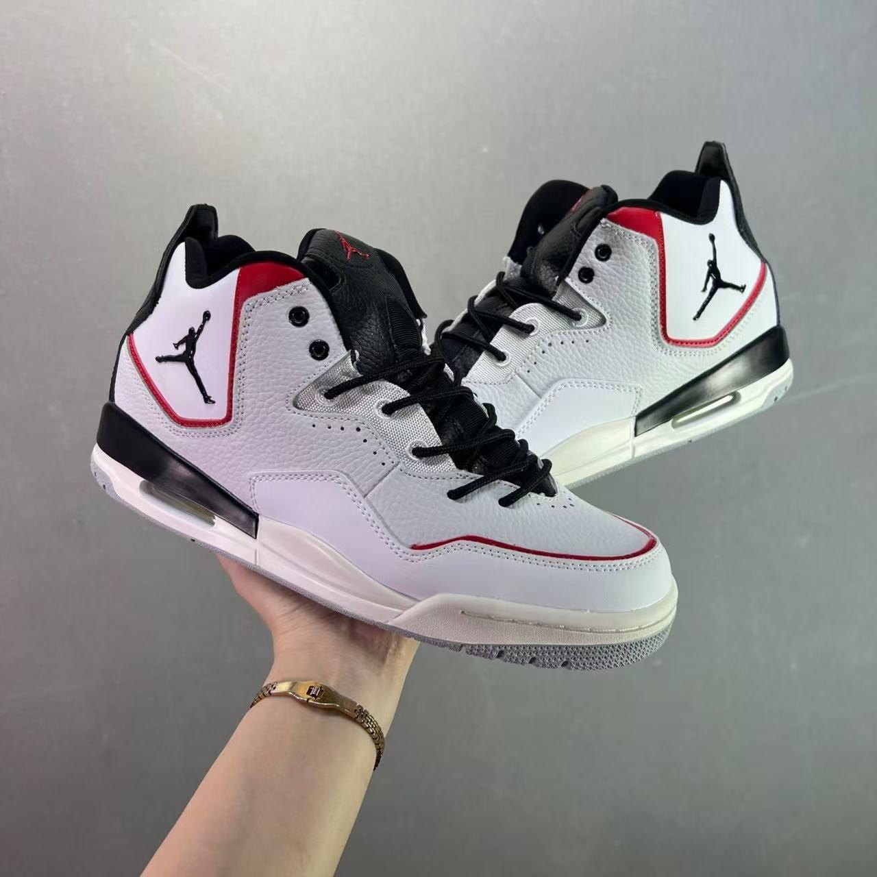AIR JORDAN COURTSIDE 23 "BLACK / WHITE"