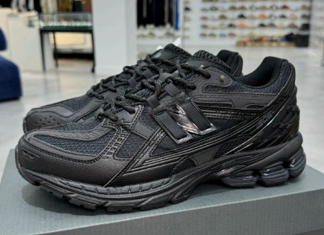 New Balance 1906R in Black