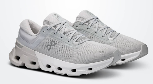 On Running Cloudflyer 5 in Grey