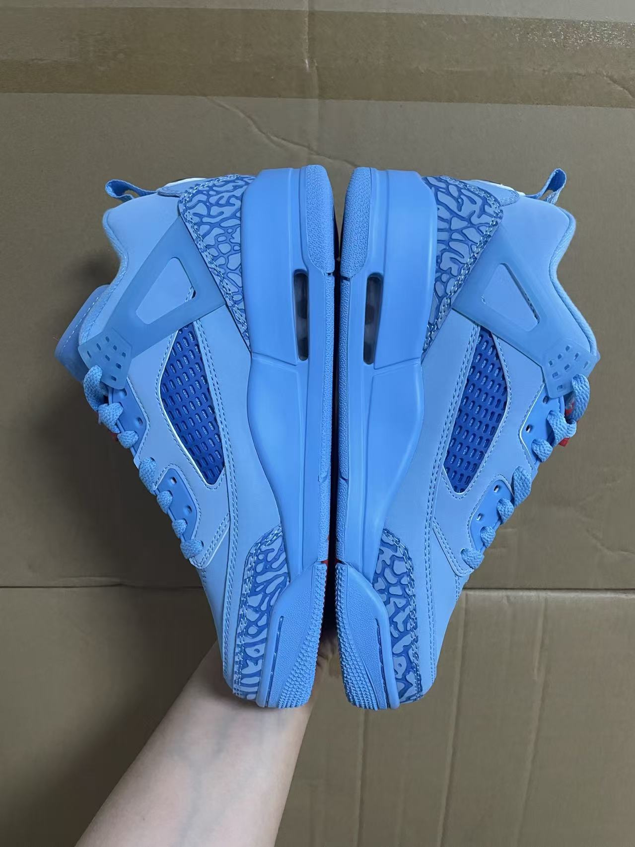 Air Jordan 3.5 Spizike "Lake Blue"