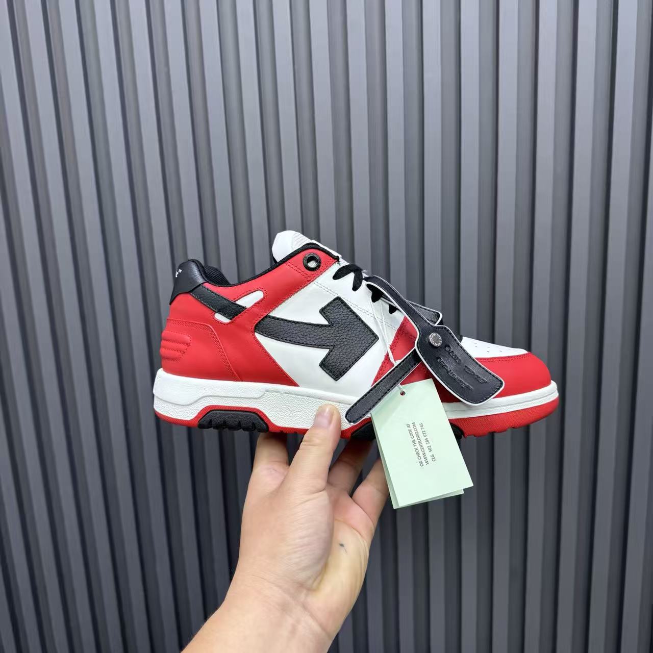 Arrow Athletic Shoe in Black/Red/White: Dynamic Velocity