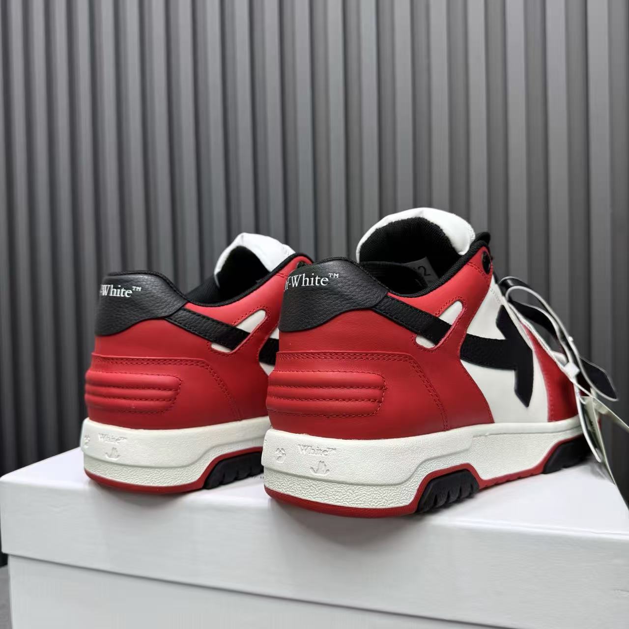 Arrow Athletic Shoe in Black/Red/White: Dynamic Velocity