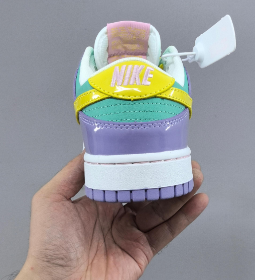 Nike SB Dunk Low in Yellow/Green/Purple: Psychedelic Fade