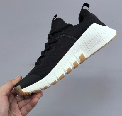 Nike Free Metcon 6 in Black/White: Precision Contrast