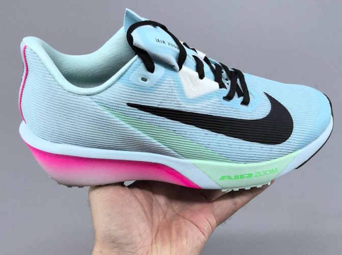Nike Zoom Fly 4 in Blue/Pink: Chromatic Velocity