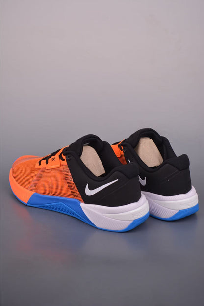 Nike Free Metcon 10 in Orange/Blue/White: Dynamic Triad