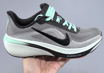 Nike Zoom Sneaker in Grey/Green: Tactical Response