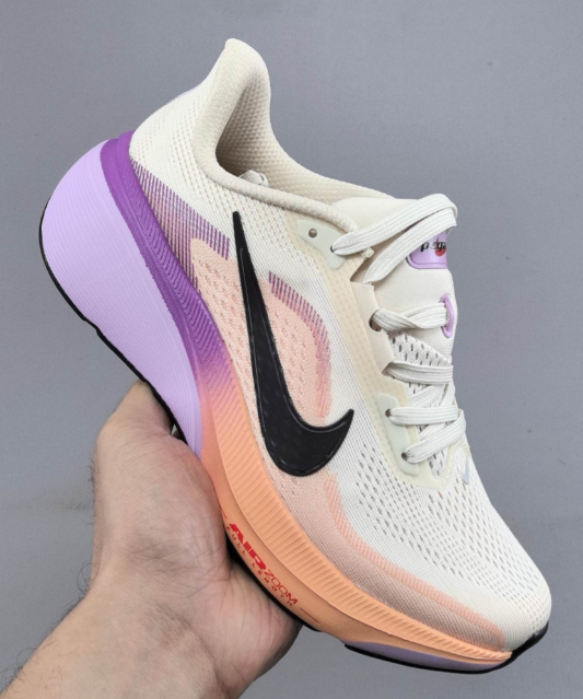 Nike Zoom Sneaker in White/Lavender/Orange: Chromatic Fusion