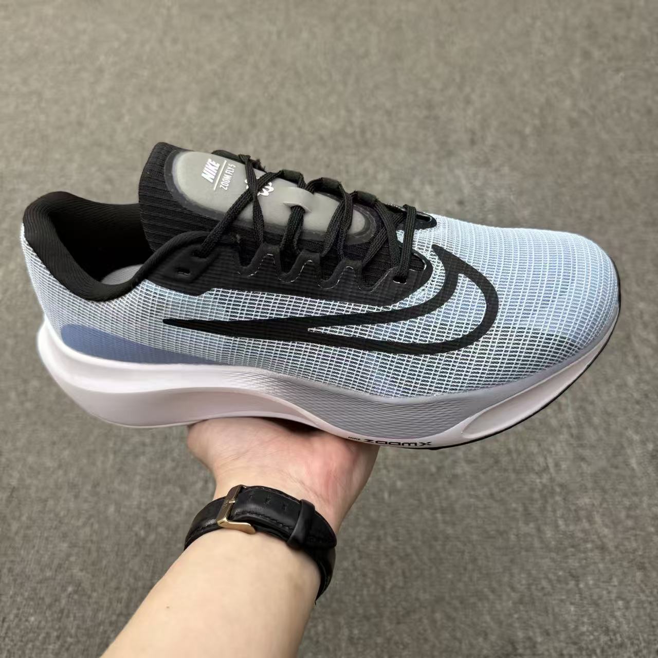 Nike Air Zoom in Blue/Grey