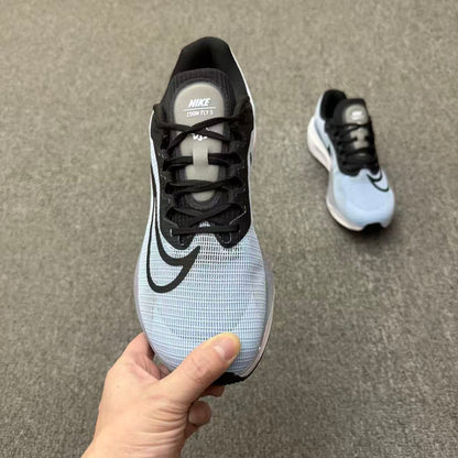 Nike Air Zoom in Blue/Grey