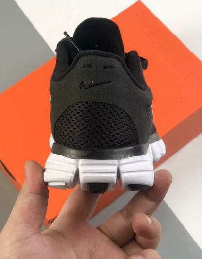 Nike Free RN 3.0 in Black/White: Essential Anatomy