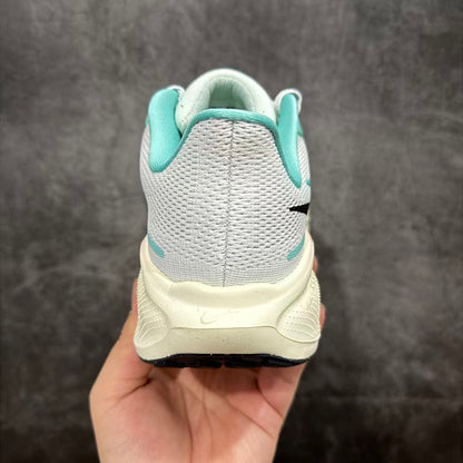 Nike Zoom Sneaker in White/Pink/Black: Graphic Pop