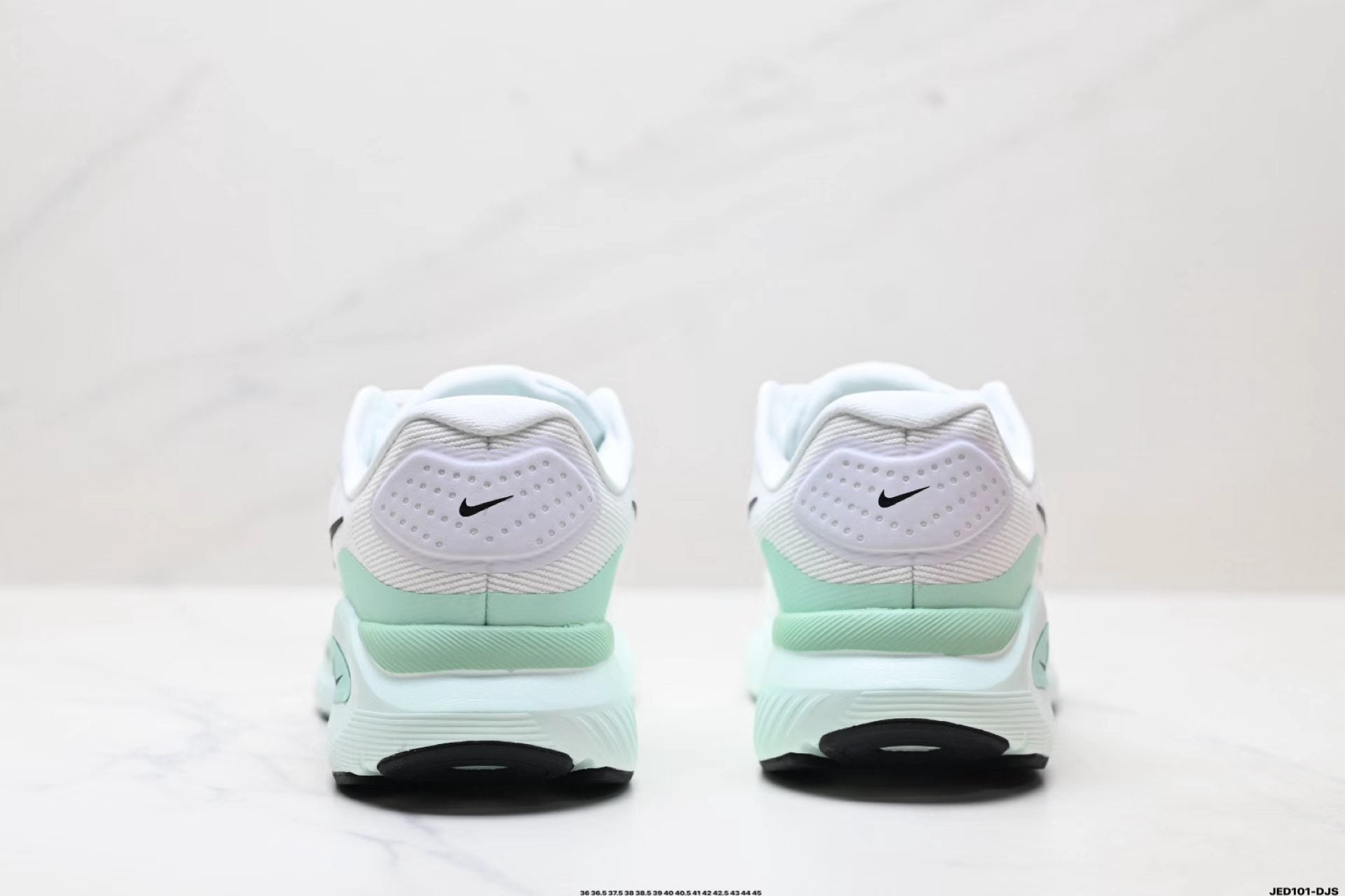 Nike Zoom Sneaker in White/Green: Verdant Velocity