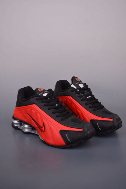 Nike Shox R4 in Black/Red: Stealth Ignition
