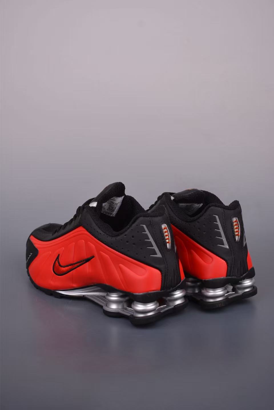 Nike Shox R4 in Black/Red: Stealth Ignition