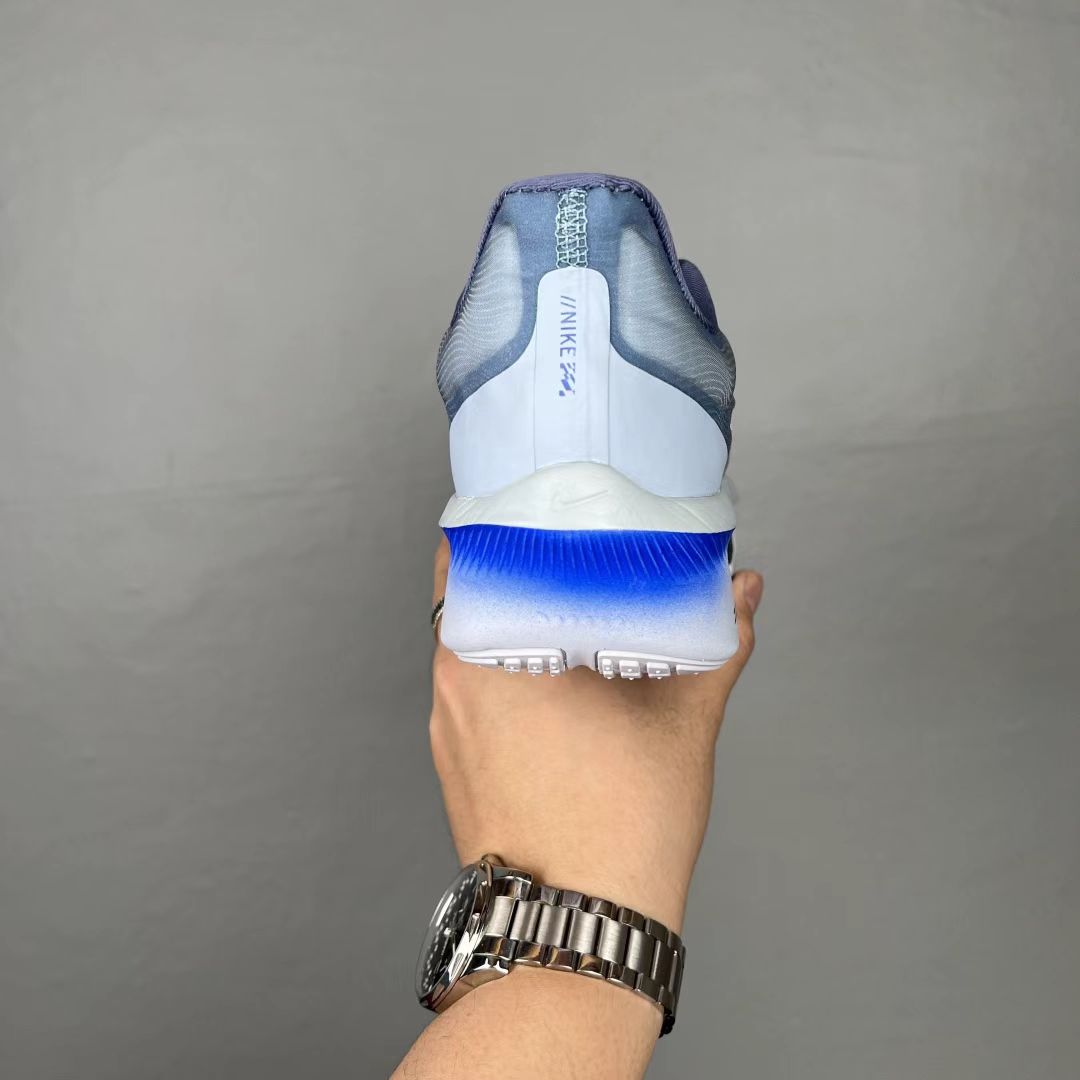 Nike Zoom Fly 6 "Ice Blue" – Marathon-Ready Speed
