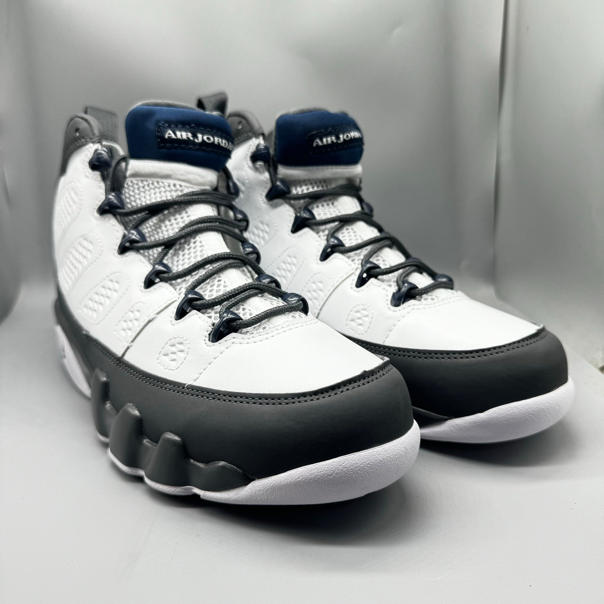 Air Jordan IX Retro "White / Dark Charcoal"