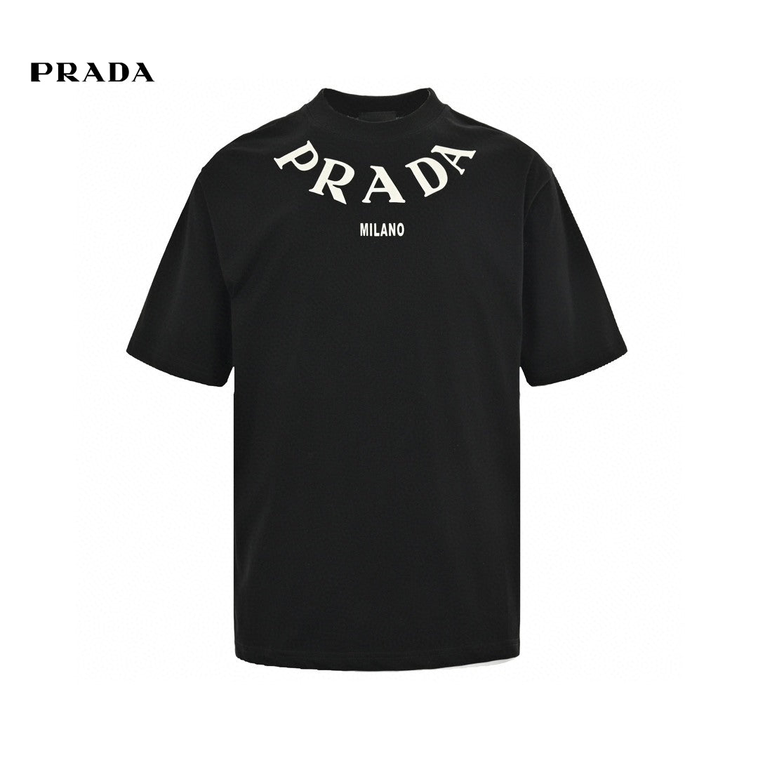 Pra*a t-shirt - black with bold branding