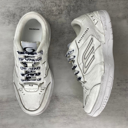 Balenciaga Hamp tons Sneaker in White/Blue: Avant-Garde Clarity