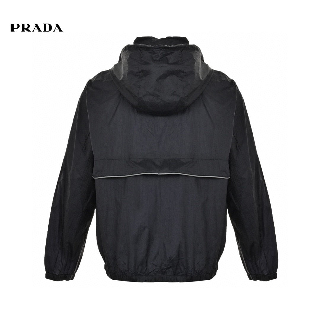 Pra*a lightweight hooded jacket - black