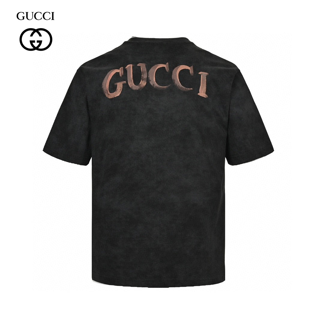 G*u*i distressed logo t-shirt (black)