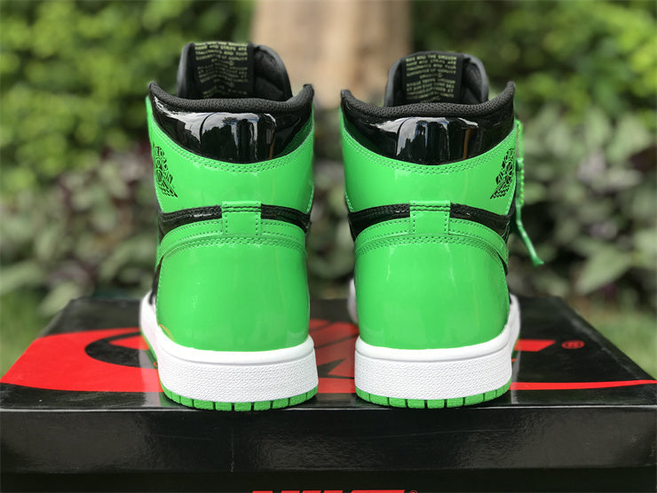 Air Jordan 1 Retro High OG "Black/Green Patent"