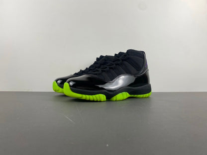 AIR JORDAN 11 RETRO "BLACK / VOLT GREEN"