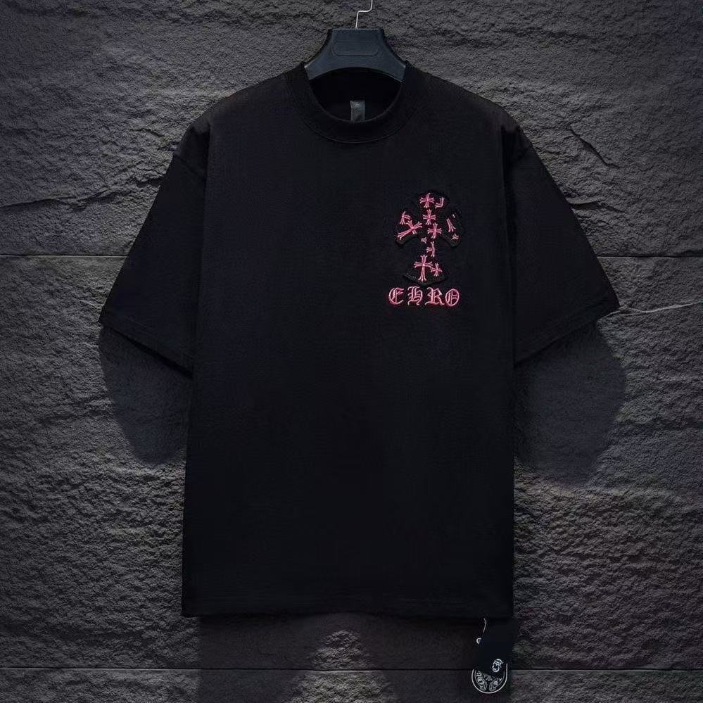 CHROME HEARTS T-SHIRT IN BLACK/PINK: GOTHIC ROMANTICISM