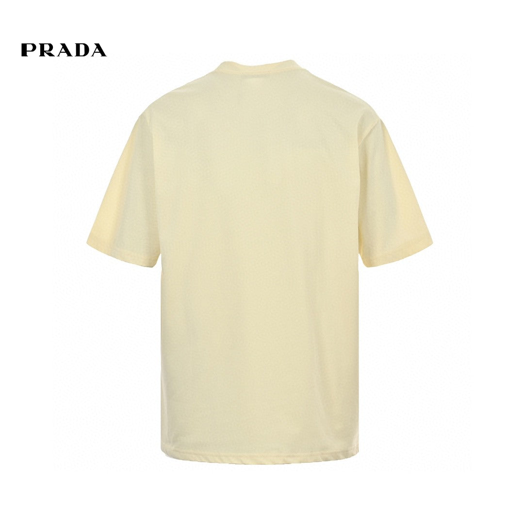 Pra*a t-shirt - cream with bold branding