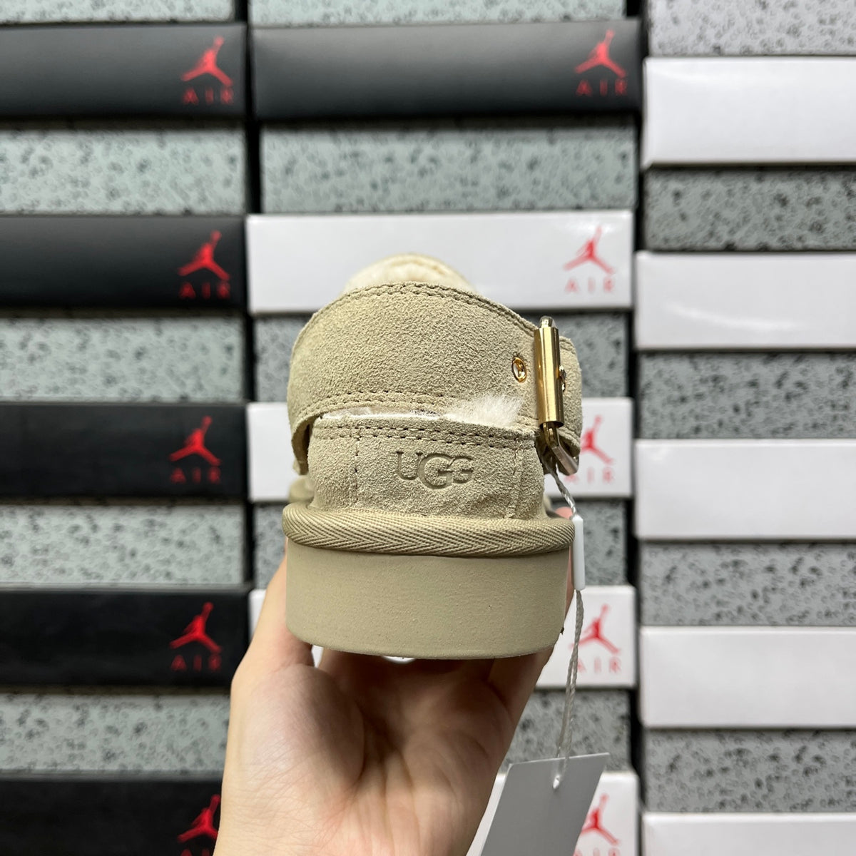 UGG Goldenstar Hi Clog in Sand