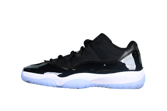 AIR JORDAN 11 RETRO LOW SPACE JAM BLACK