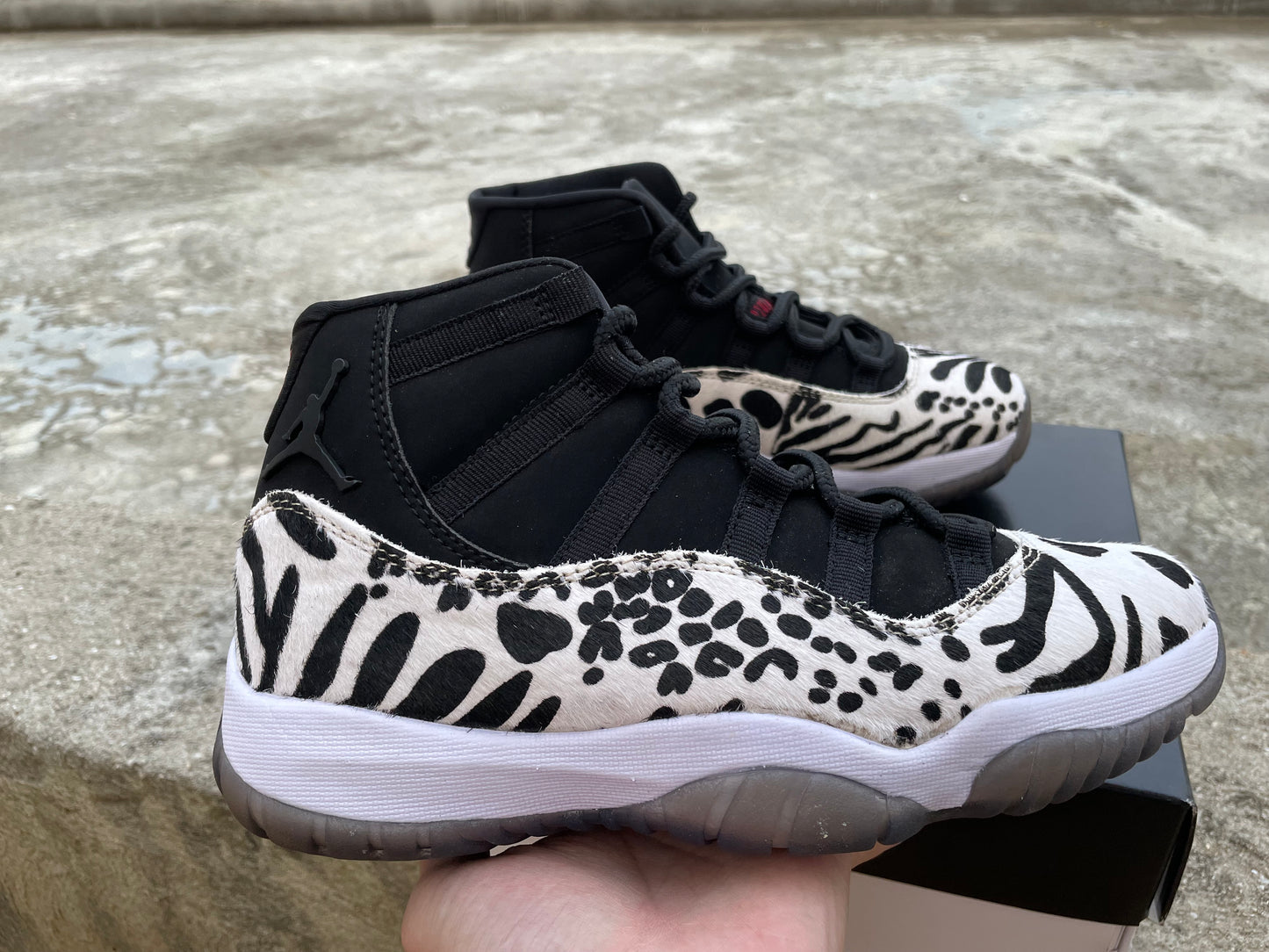 AIR JORDAN 11 "Animal Instinct"