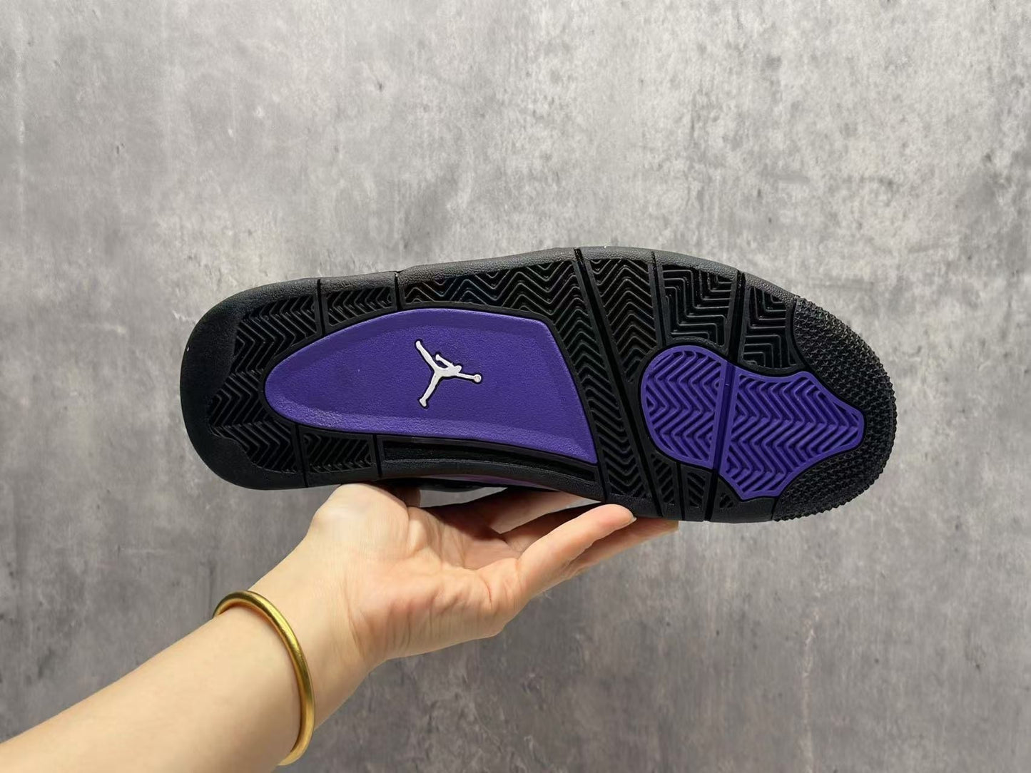 Air Jordan 4 "Purple Thunder"