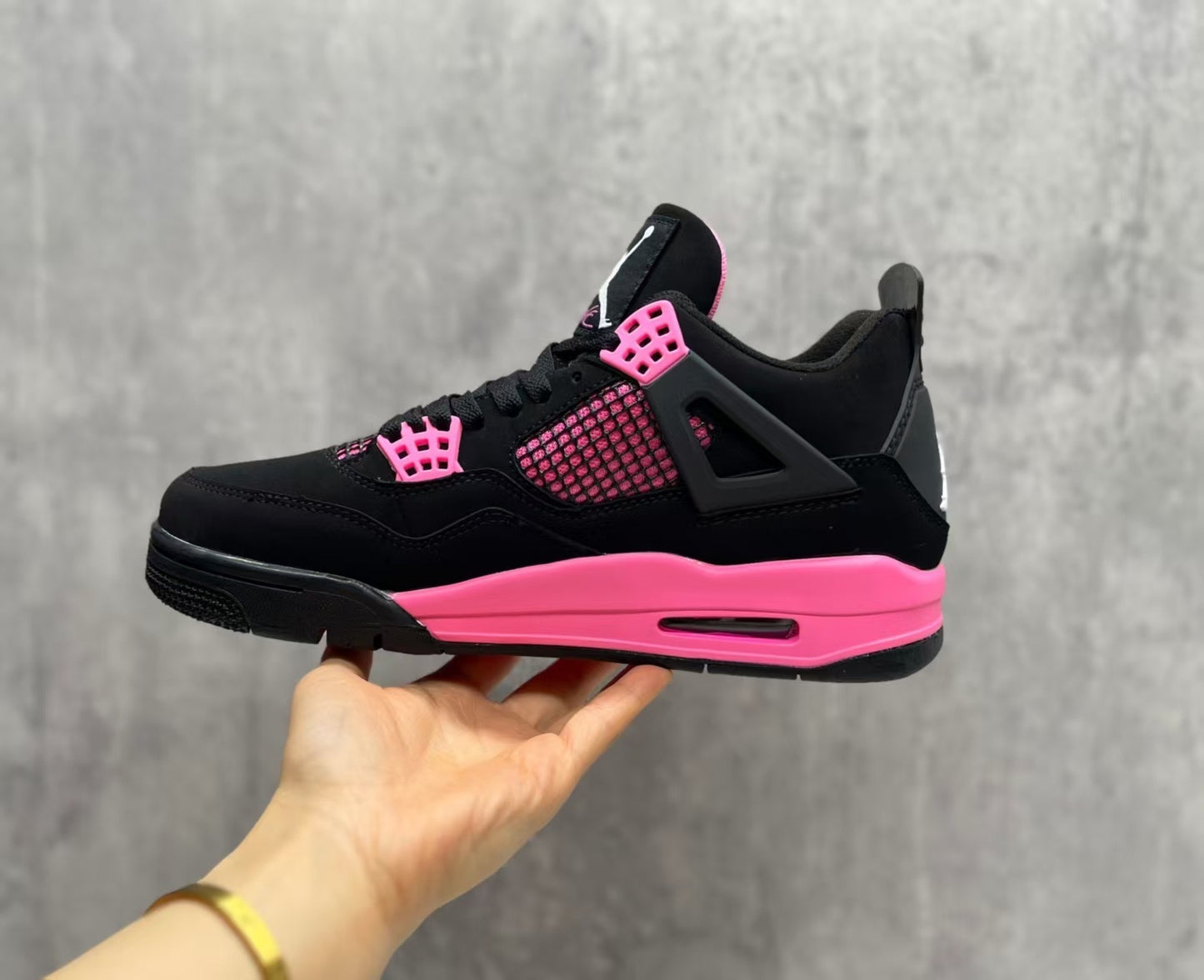 Air Jordan 4 "Barbie Pink"