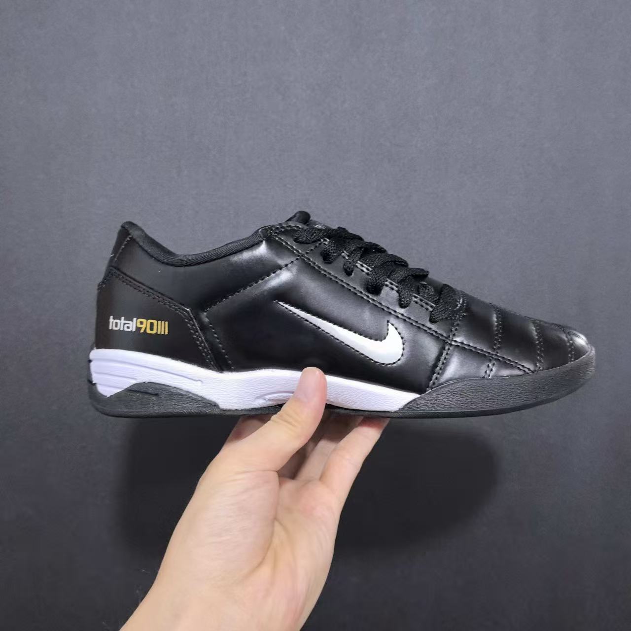 Nike Total 90 III in Black: Stealth Striker
