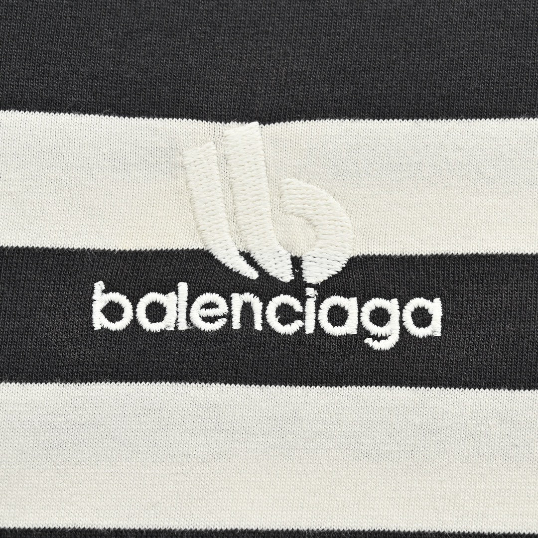 Ba*len*cia*ga black and white striped t-shirt