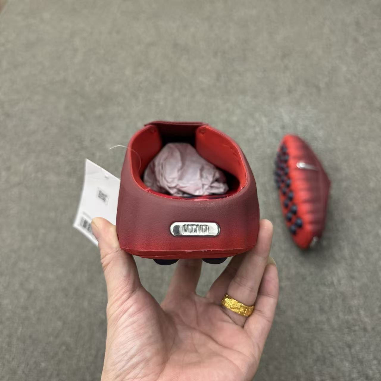 Fragment Design x Nike Slides “Deep Crimson” – Signature Luxury Comfort