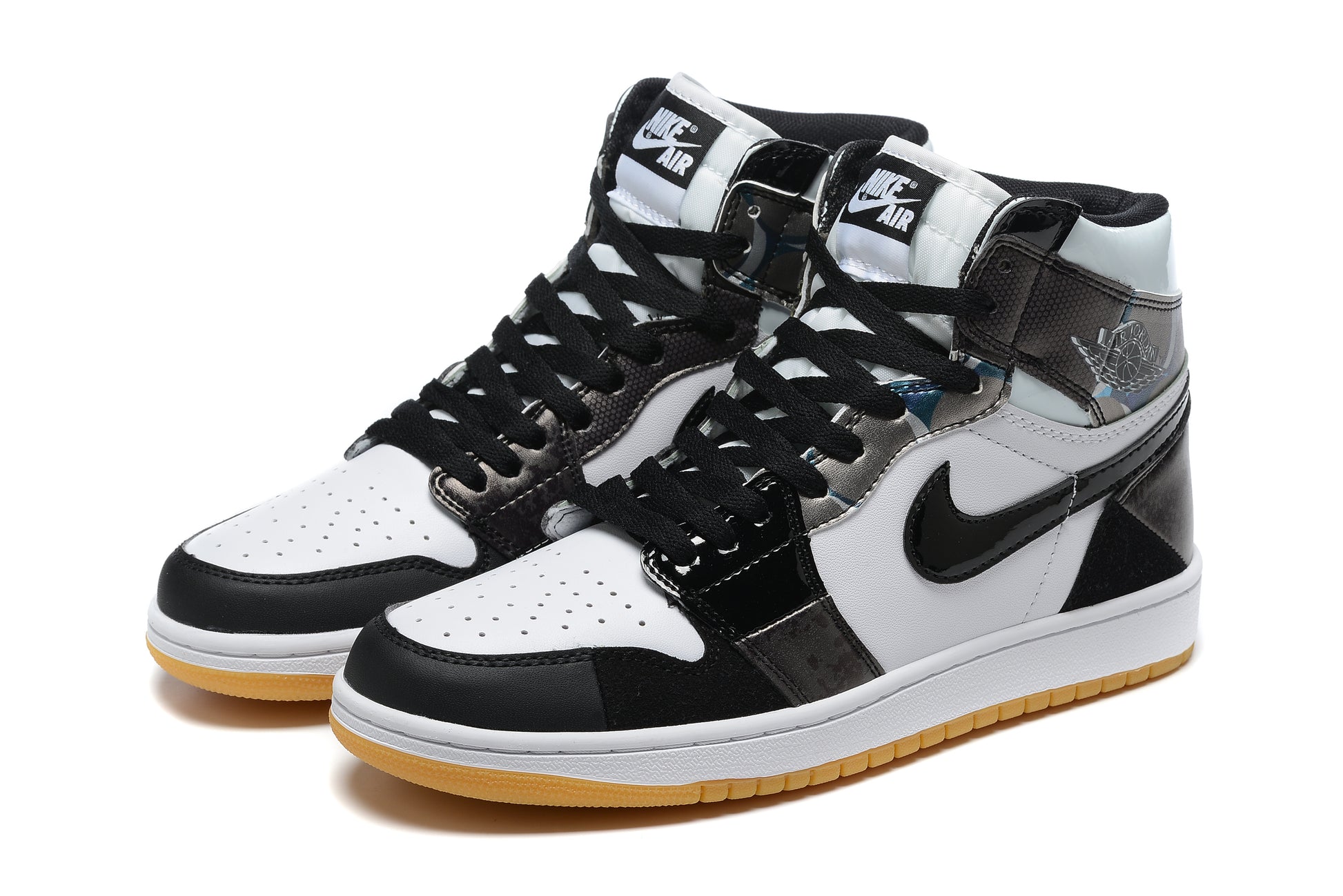 Air Jordan 1 Retro High OG "Black Sole Spider"