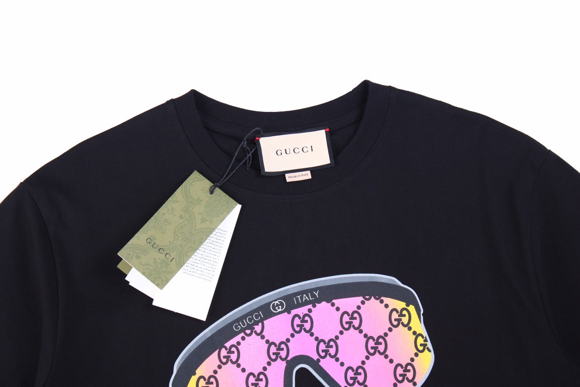 Gucci Sunglasses Graphic T-Shirt - Black