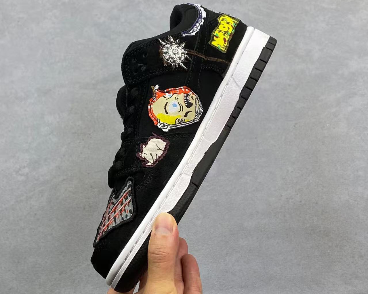 Nike Dunk Low “Black/Easter” – Festive &amp; Mismatched