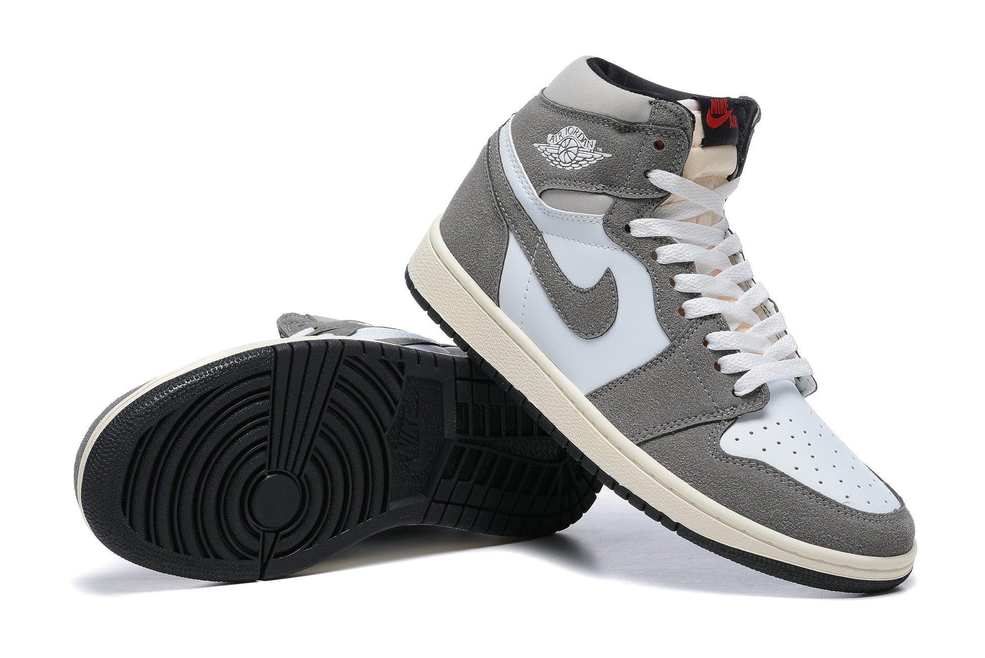 Air Jordan 1 Retro High OG "Washed Grey"