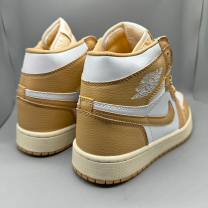 Air Jordan 1 Retro High OG "Light Brown"