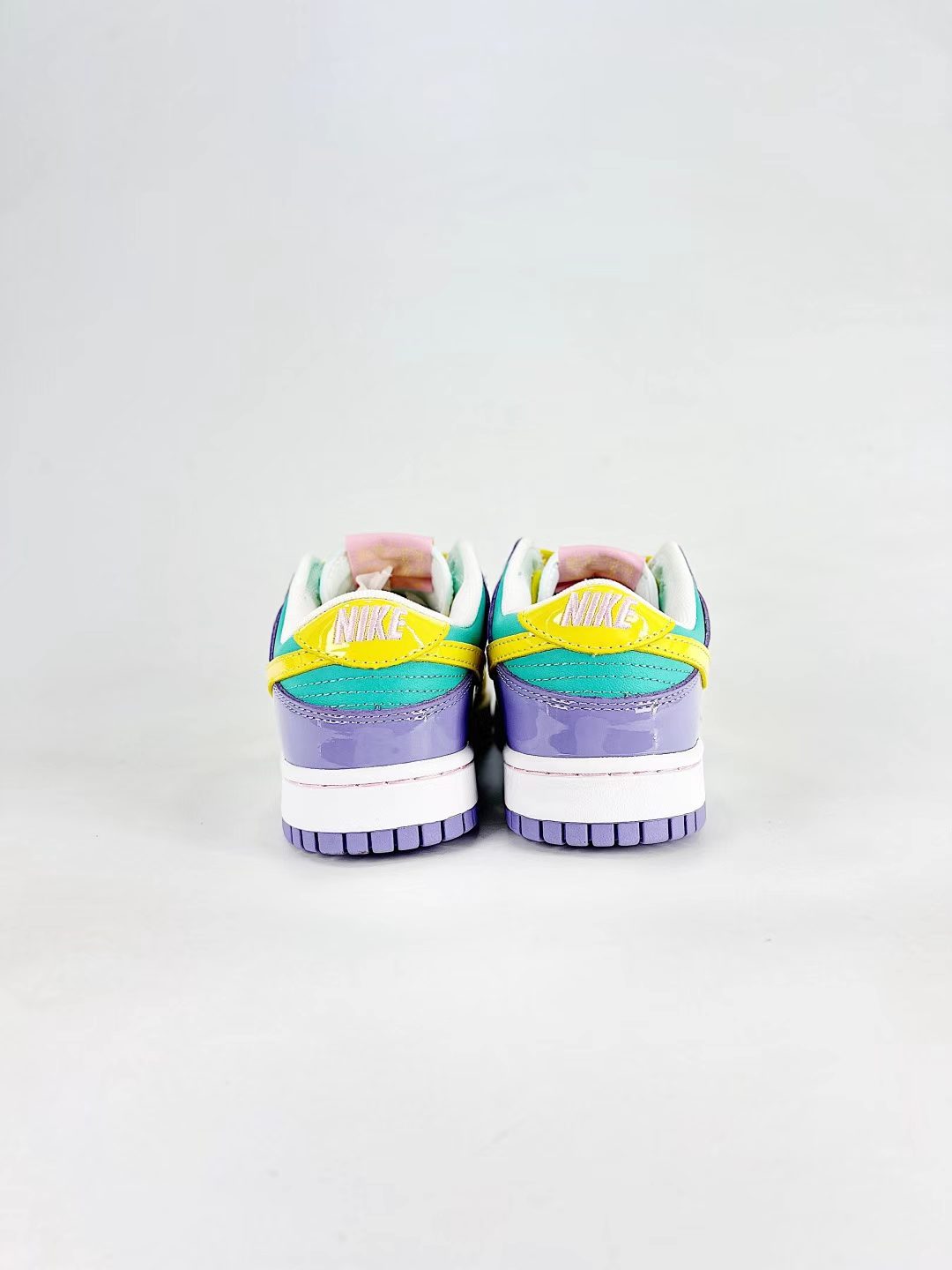 Nike Dunk “Candy” – Sweet Pastel Lifestyle Sneaker