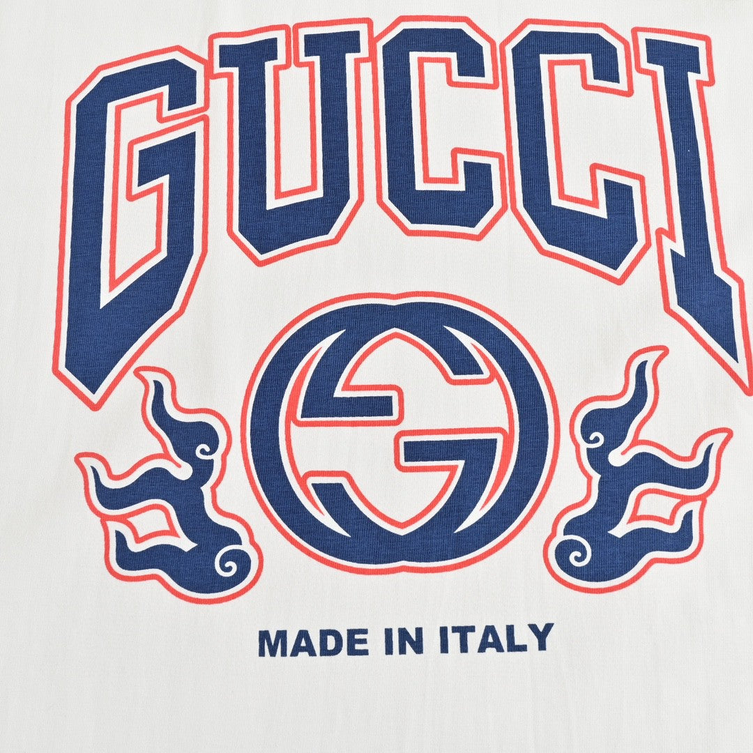 Gucci White T-Shirt with Bold Logo