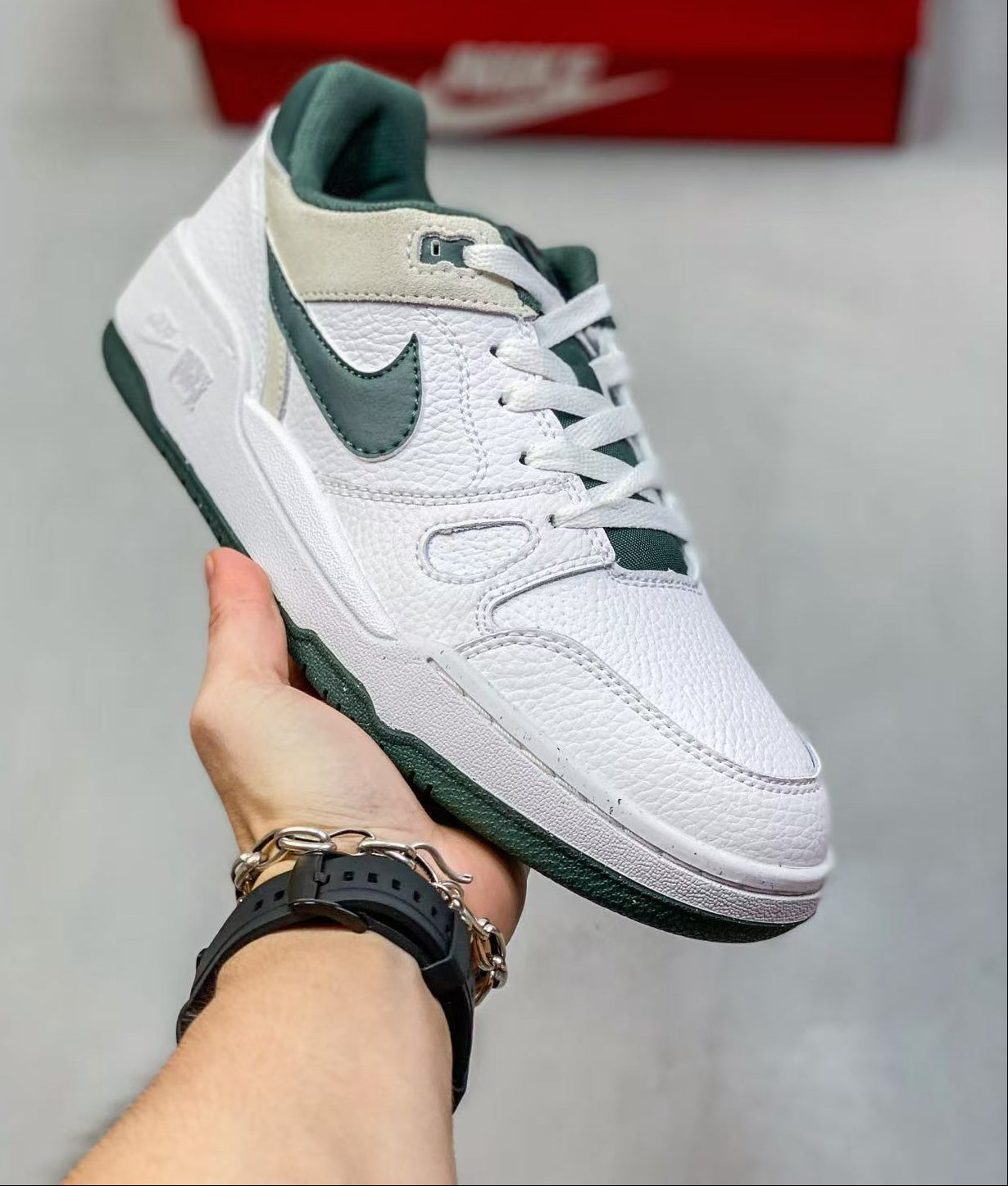 Nike Full Force Low “Beige/Green” – Retro-Inspired Casual Sneaker