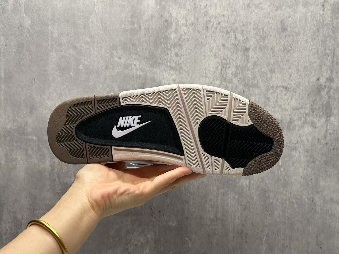 Air Jordan 4 Retro SP "Iron Man"