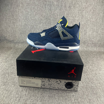 Air Jordan 4 Retro "Cerulean"