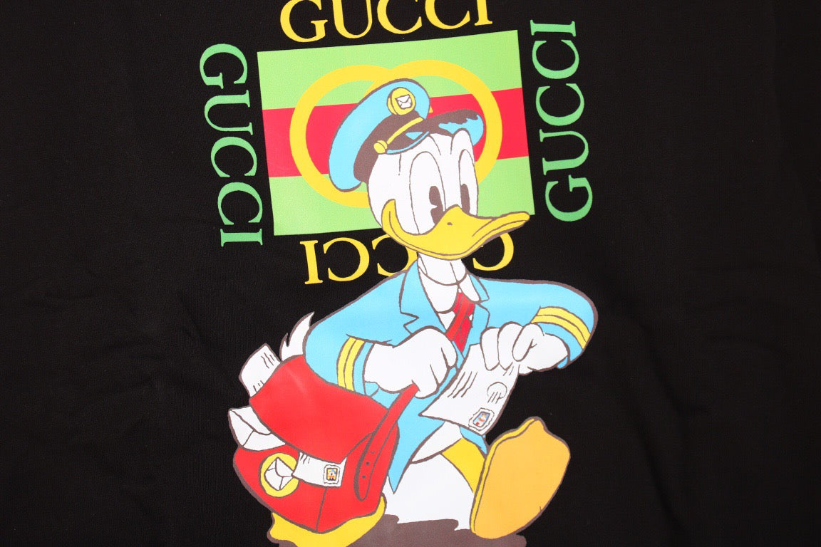 G*u*i donald duck sweatshirt - black