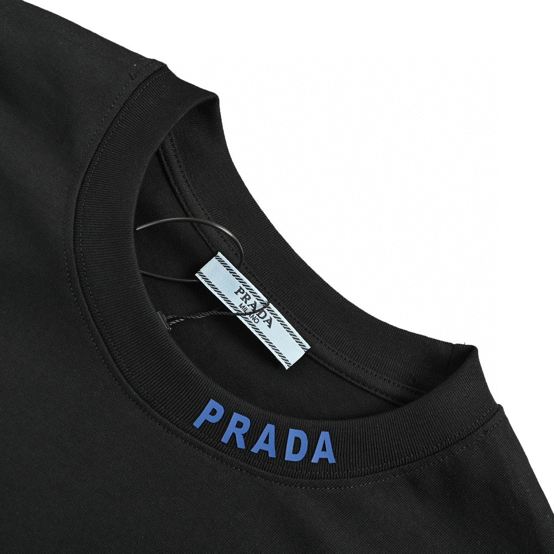 Pra*a triangle logo t-shirt