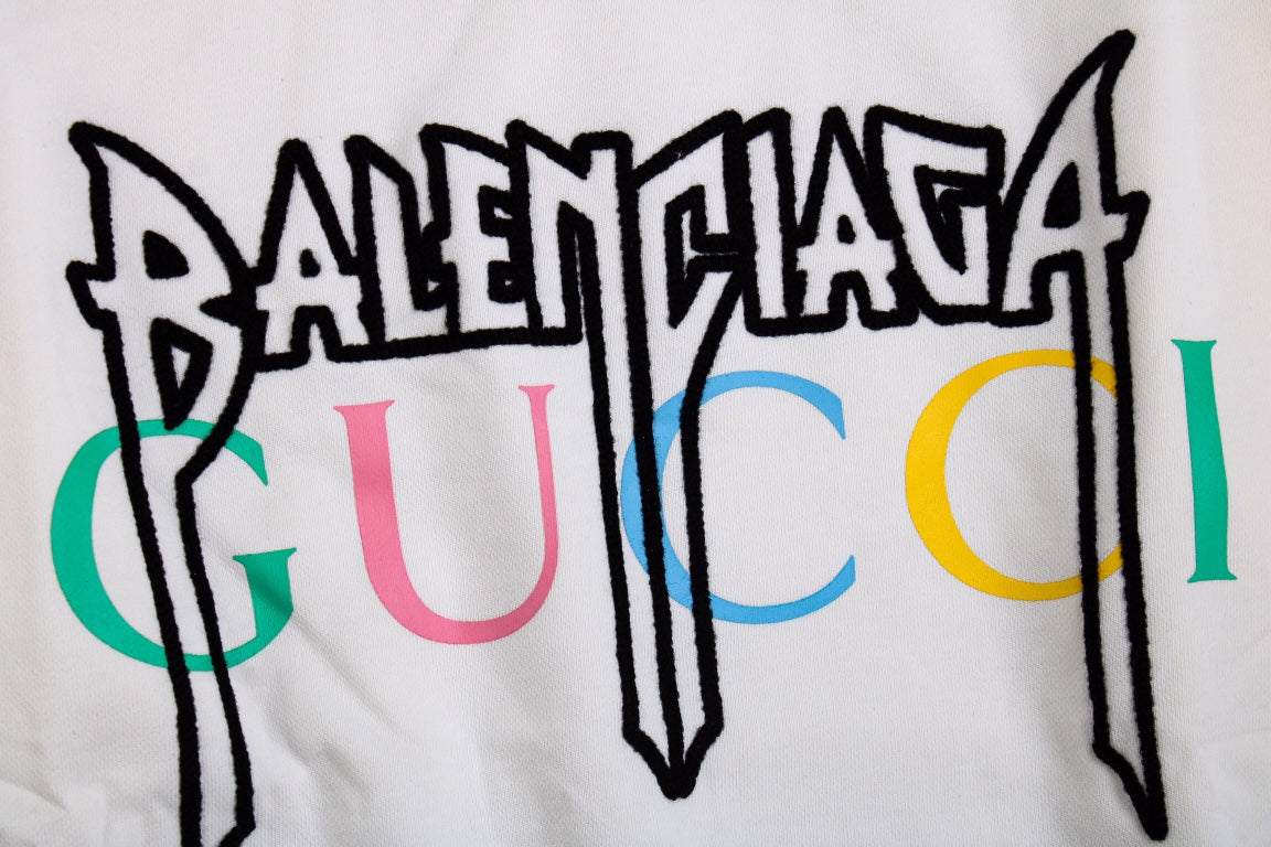 g*u*i x Ba*len*cia*ga sweatshirt